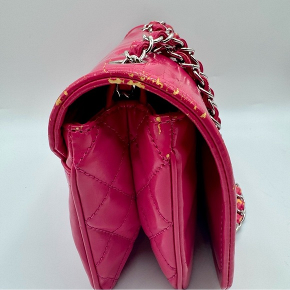 CHANEL - Small Pink Vinyl Lipstick Flap Bag | Fair to Good Condition - Picture 5 of 16
